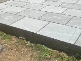 https://www.pavingleeds.co.uk/ website