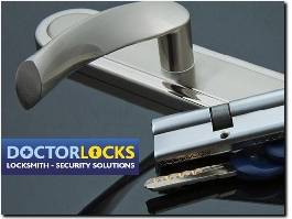 https://www.doctor-locks.co.uk/ website