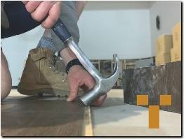 https://townsvillefloorsanding.com/ website